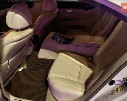 Білий Лексус ЛС, об'ємом двигуна 5 л та пробігом 330 тис. км за 11400 $, фото 9 на Automoto.ua