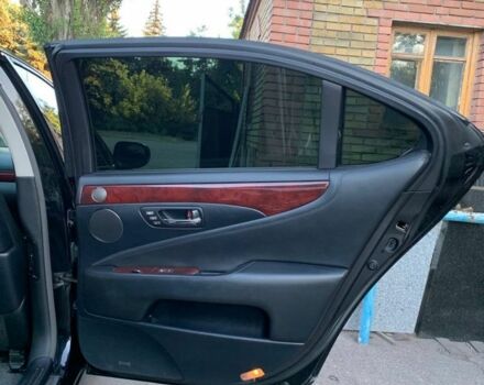 Білий Лексус ЛС, об'ємом двигуна 12.8 л та пробігом 176 тис. км за 8500 $, фото 14 на Automoto.ua