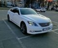 Белый Лексус ЛС, объемом двигателя 5 л и пробегом 190 тыс. км за 12250 $, фото 5 на Automoto.ua