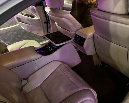 Білий Лексус ЛС, об'ємом двигуна 5 л та пробігом 330 тис. км за 11400 $, фото 18 на Automoto.ua