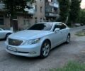 Белый Лексус ЛС, объемом двигателя 4.61 л и пробегом 190 тыс. км за 11500 $, фото 2 на Automoto.ua