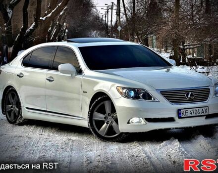 Білий Лексус ЛС, об'ємом двигуна 4.6 л та пробігом 18000 тис. км за 14500 $, фото 2 на Automoto.ua