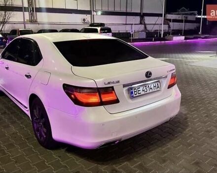 Білий Лексус ЛС, об'ємом двигуна 5 л та пробігом 330 тис. км за 11400 $, фото 4 на Automoto.ua