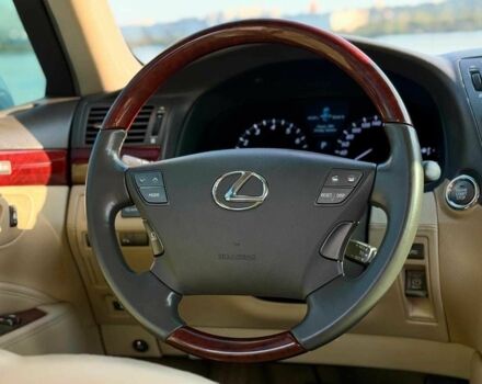 Білий Лексус ЛС, об'ємом двигуна 4.6 л та пробігом 250 тис. км за 13999 $, фото 16 на Automoto.ua
