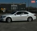 Белый Лексус ЛС, объемом двигателя 4.61 л и пробегом 226 тыс. км за 11500 $, фото 3 на Automoto.ua