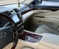 Белый Лексус ЛС, объемом двигателя 4.61 л и пробегом 243 тыс. км за 6900 $, фото 14 на Automoto.ua