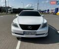 Белый Лексус ЛС, объемом двигателя 4.6 л и пробегом 240 тыс. км за 12900 $, фото 1 на Automoto.ua