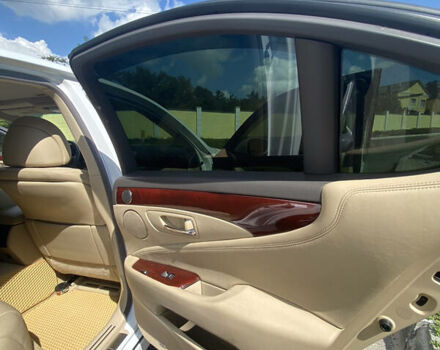 Білий Лексус ЛС, об'ємом двигуна 4.6 л та пробігом 140 тис. км за 14500 $, фото 8 на Automoto.ua