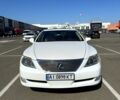 Білий Лексус ЛС, об'ємом двигуна 4.6 л та пробігом 153 тис. км за 14000 $, фото 1 на Automoto.ua