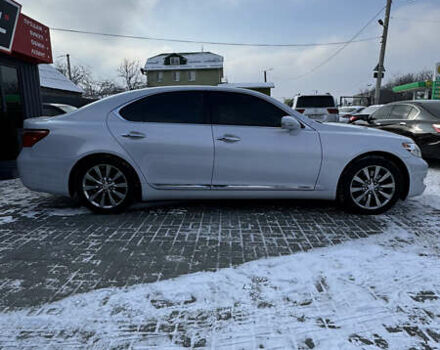 Белый Лексус ЛС, объемом двигателя 4.6 л и пробегом 71 тыс. км за 20600 $, фото 7 на Automoto.ua