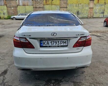 Белый Лексус ЛС, объемом двигателя 4.6 л и пробегом 130 тыс. км за 5500 $, фото 7 на Automoto.ua