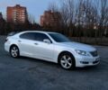 Білий Лексус ЛС, об'ємом двигуна 4.61 л та пробігом 185 тис. км за 13600 $, фото 1 на Automoto.ua