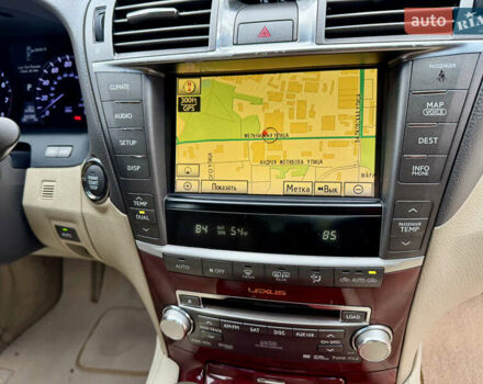 Білий Лексус ЛС, об'ємом двигуна 4.6 л та пробігом 241 тис. км за 14500 $, фото 5 на Automoto.ua