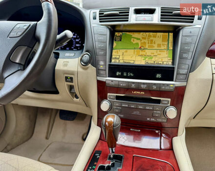 Білий Лексус ЛС, об'ємом двигуна 4.6 л та пробігом 241 тис. км за 14500 $, фото 10 на Automoto.ua