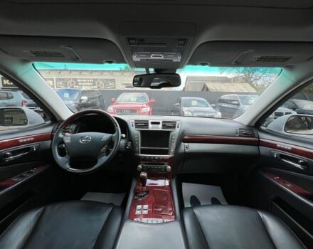 Білий Лексус ЛС, об'ємом двигуна 4.6 л та пробігом 71 тис. км за 19900 $, фото 12 на Automoto.ua