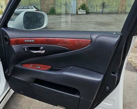 Білий Лексус ЛС, об'ємом двигуна 4.6 л та пробігом 90 тис. км за 5500 $, фото 11 на Automoto.ua