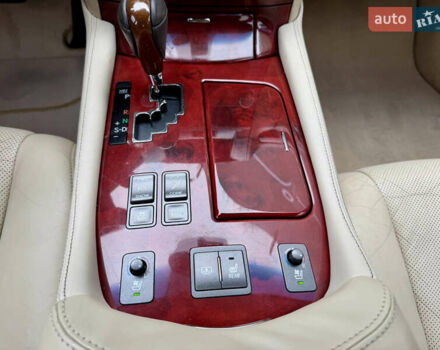 Білий Лексус ЛС, об'ємом двигуна 4.6 л та пробігом 241 тис. км за 14500 $, фото 11 на Automoto.ua