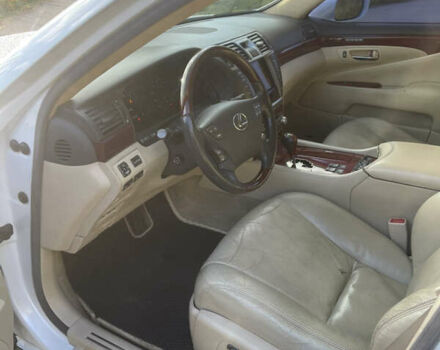 Лексус ЛС 2010 у Києві на Automoto.ua Білий Лексус ЛС, об'ємом двигуна 4.61 л та пробігом 191 тис. км за 13600 $, фото 10 на Automoto.ua