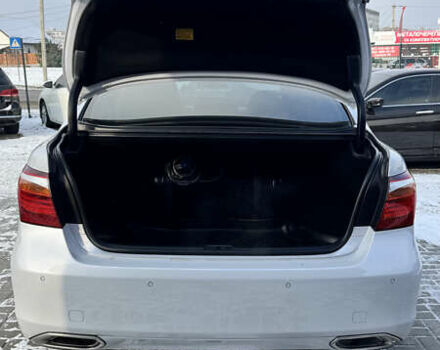 Белый Лексус ЛС, объемом двигателя 4.6 л и пробегом 71 тыс. км за 20600 $, фото 9 на Automoto.ua