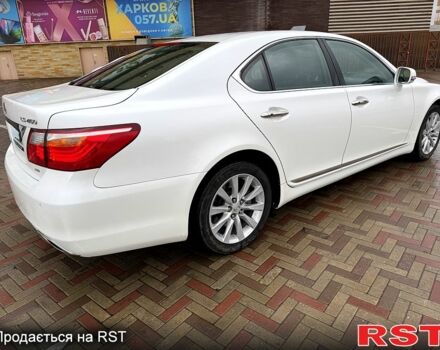 Белый Лексус ЛС, объемом двигателя 4.6 л и пробегом 141 тыс. км за 16500 $, фото 2 на Automoto.ua