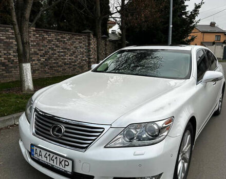 Белый Лексус ЛС, объемом двигателя 4.61 л и пробегом 173 тыс. км за 12999 $, фото 16 на Automoto.ua
