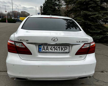 Білий Лексус ЛС, об'ємом двигуна 4.61 л та пробігом 173 тис. км за 13999 $, фото 4 на Automoto.ua
