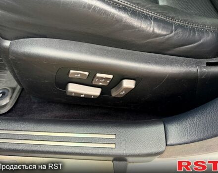 Белый Лексус ЛС, объемом двигателя 4.6 л и пробегом 141 тыс. км за 16500 $, фото 6 на Automoto.ua