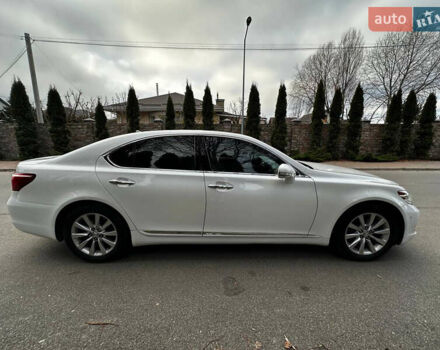 Белый Лексус ЛС, объемом двигателя 4.61 л и пробегом 173 тыс. км за 12999 $, фото 9 на Automoto.ua