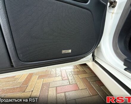 Белый Лексус ЛС, объемом двигателя 4.6 л и пробегом 141 тыс. км за 16500 $, фото 7 на Automoto.ua