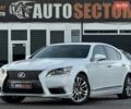 Белый Лексус ЛС, объемом двигателя 4.61 л и пробегом 135 тыс. км за 22500 $, фото 1 на Automoto.ua