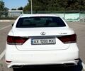 Белый Лексус ЛС, объемом двигателя 4.61 л и пробегом 135 тыс. км за 20000 $, фото 1 на Automoto.ua