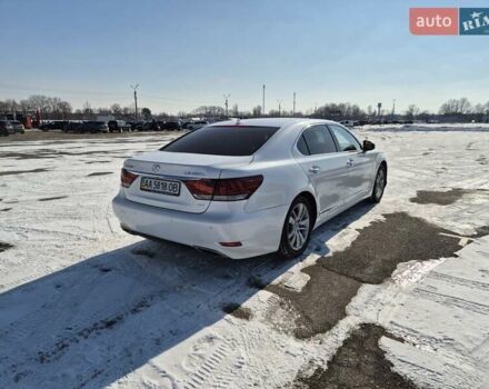 Белый Лексус ЛС, объемом двигателя 4.61 л и пробегом 132 тыс. км за 29999 $, фото 8 на Automoto.ua