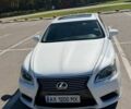 Белый Лексус ЛС, объемом двигателя 4.61 л и пробегом 135 тыс. км за 20000 $, фото 2 на Automoto.ua