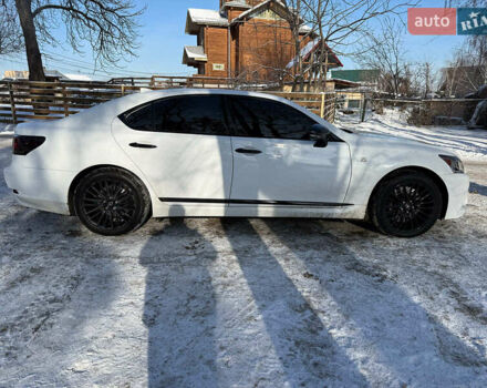 Білий Лексус ЛС, об'ємом двигуна 4.6 л та пробігом 72 тис. км за 25940 $, фото 6 на Automoto.ua
