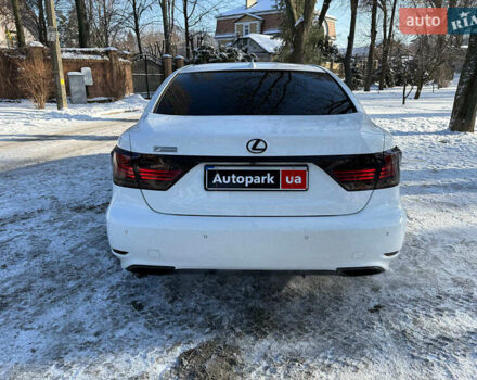 Білий Лексус ЛС, об'ємом двигуна 4.6 л та пробігом 72 тис. км за 25940 $, фото 9 на Automoto.ua