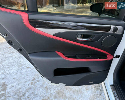 Білий Лексус ЛС, об'ємом двигуна 4.6 л та пробігом 72 тис. км за 25940 $, фото 27 на Automoto.ua