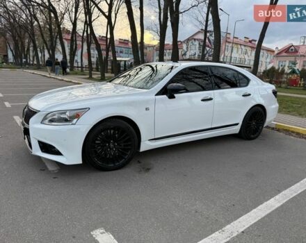 Белый Лексус ЛС, объемом двигателя 4.61 л и пробегом 71 тыс. км за 23500 $, фото 1 на Automoto.ua