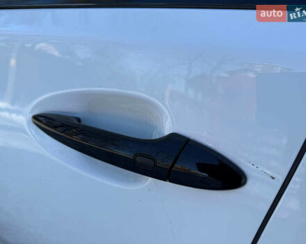 Білий Лексус ЛС, об'ємом двигуна 4.6 л та пробігом 72 тис. км за 25940 $, фото 15 на Automoto.ua