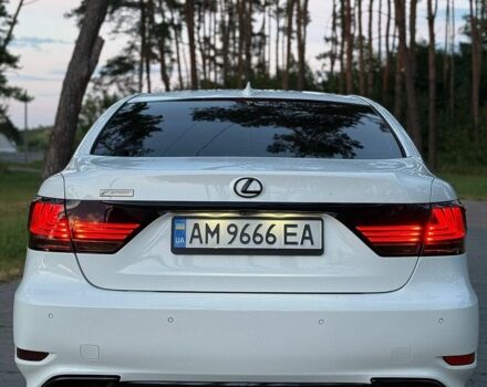 Білий Лексус ЛС, об'ємом двигуна 4.61 л та пробігом 74 тис. км за 25500 $, фото 8 на Automoto.ua