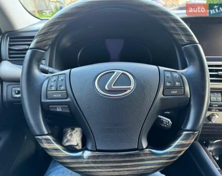 Белый Лексус ЛС, объемом двигателя 4.61 л и пробегом 170 тыс. км за 23000 $, фото 16 на Automoto.ua