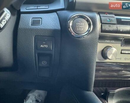 Белый Лексус ЛС, объемом двигателя 4.61 л и пробегом 170 тыс. км за 23000 $, фото 18 на Automoto.ua