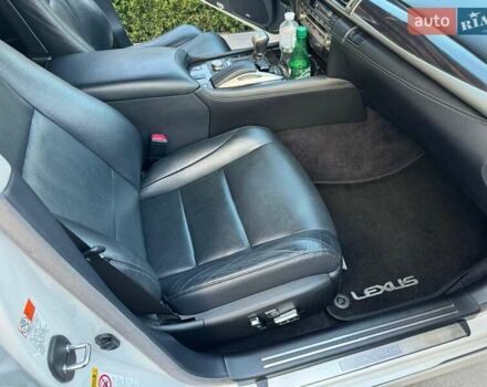 Белый Лексус ЛС, объемом двигателя 4.61 л и пробегом 170 тыс. км за 23000 $, фото 25 на Automoto.ua