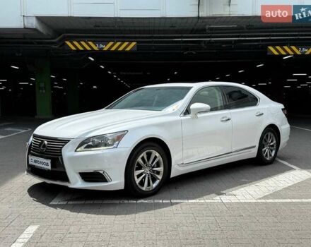 Белый Лексус ЛС, объемом двигателя 4.61 л и пробегом 169 тыс. км за 22490 $, фото 2 на Automoto.ua