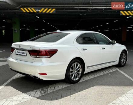 Белый Лексус ЛС, объемом двигателя 4.61 л и пробегом 169 тыс. км за 22490 $, фото 5 на Automoto.ua