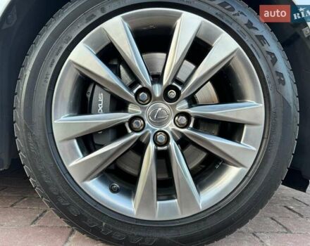 Белый Лексус ЛС, объемом двигателя 4.61 л и пробегом 170 тыс. км за 23000 $, фото 8 на Automoto.ua