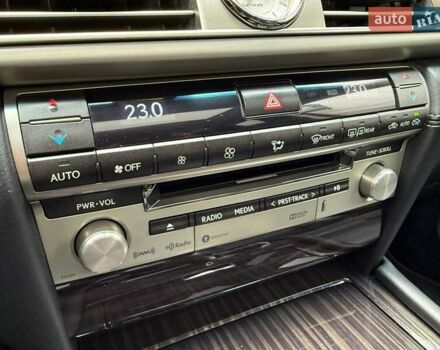 Белый Лексус ЛС, объемом двигателя 4.61 л и пробегом 169 тыс. км за 22490 $, фото 24 на Automoto.ua