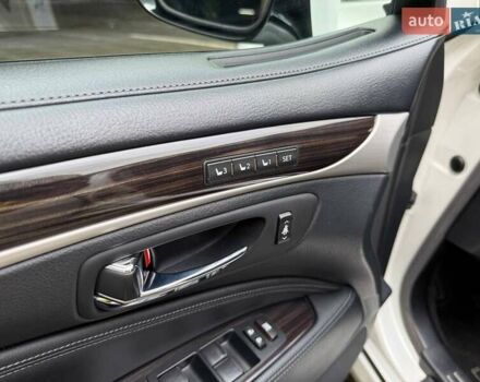 Білий Лексус ЛС, об'ємом двигуна 4.61 л та пробігом 169 тис. км за 24990 $, фото 13 на Automoto.ua