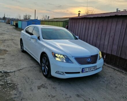 Белый Лексус ЛС, объемом двигателя 5 л и пробегом 190 тыс. км за 11800 $, фото 1 на Automoto.ua