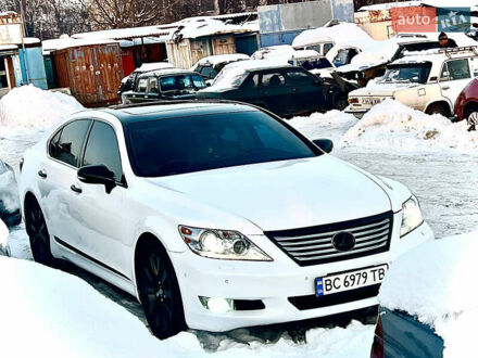 Білий Лексус ЛС, об'ємом двигуна 4.61 л та пробігом 286 тис. км за 12999 $, фото 1 на Automoto.ua