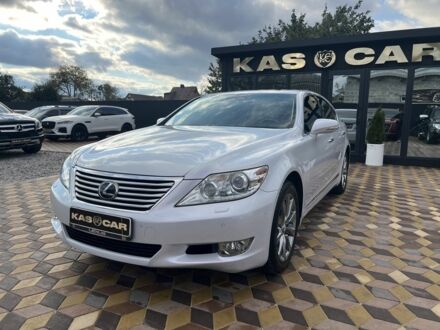 Белый Лексус ЛС, объемом двигателя 4.6 л и пробегом 71 тыс. км за 19900 $, фото 1 на Automoto.ua